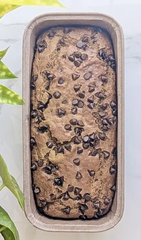 Healthy Banana Choco Chips Cake